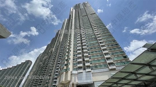 蓝天海岸 售盘 1 房 , 1 浴室 441 平方尺