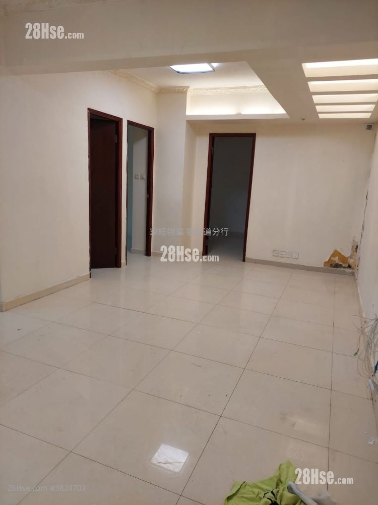 长宁大厦 售盘 3 房 837 平方尺