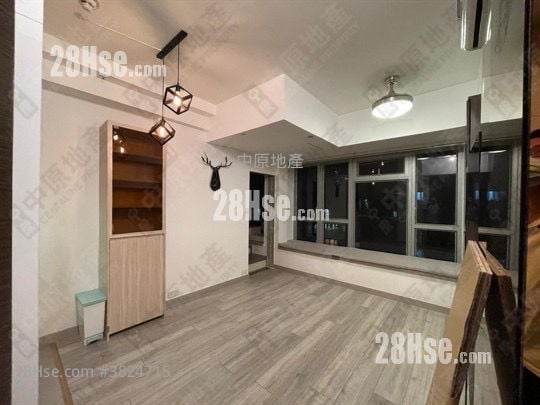 The Reach Sell 2 Bedrooms , 1 Bathroom 355 ft²