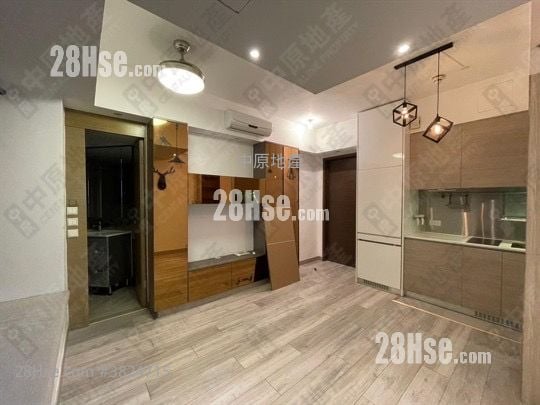 The Reach Sell 2 Bedrooms , 1 Bathroom 355 ft²