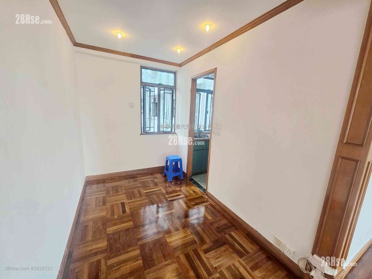 榮英大廈 售盤 3 房 , 2 浴室 980 平方呎