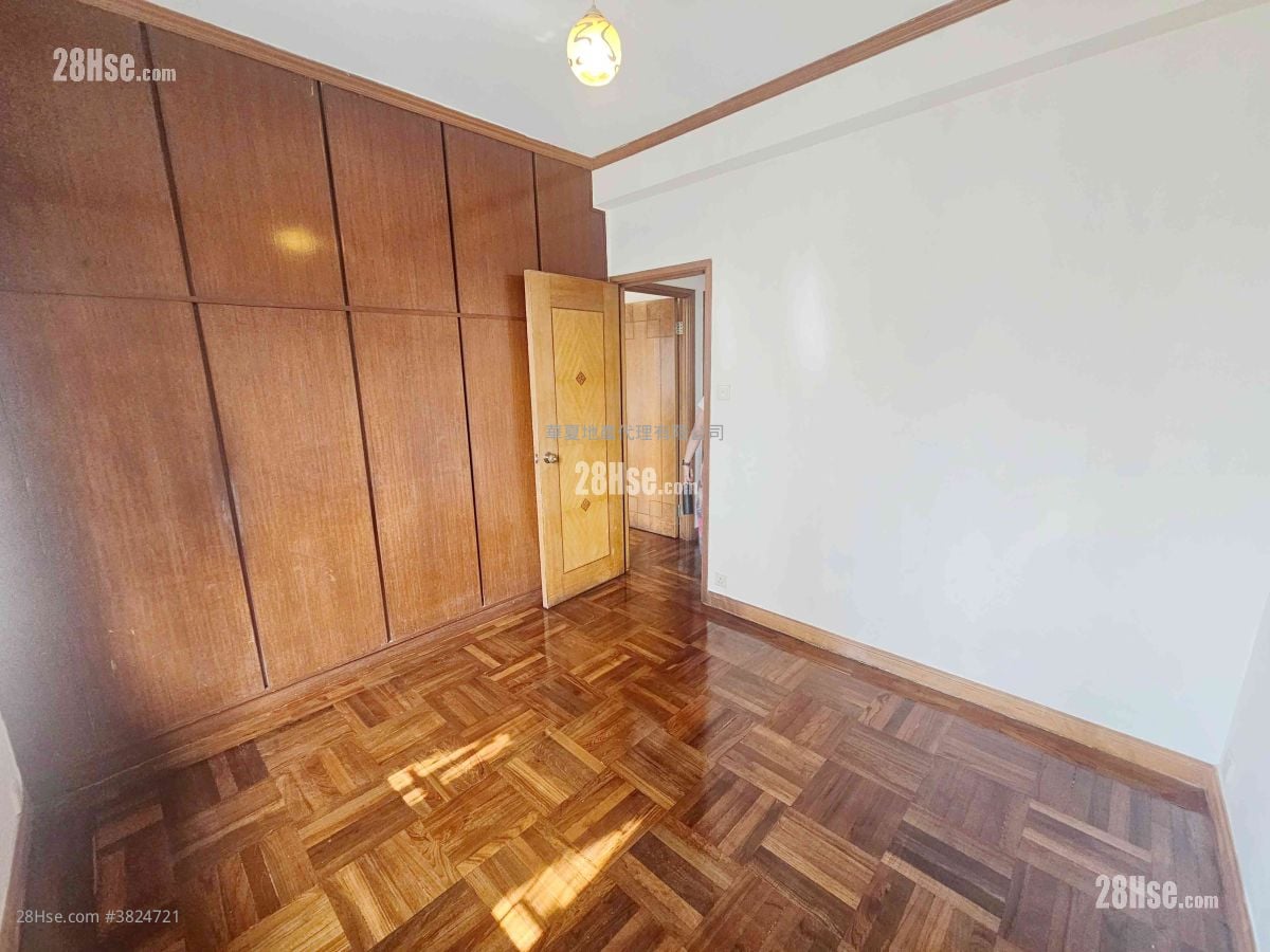 榮英大廈 售盤 3 房 , 2 浴室 980 平方呎