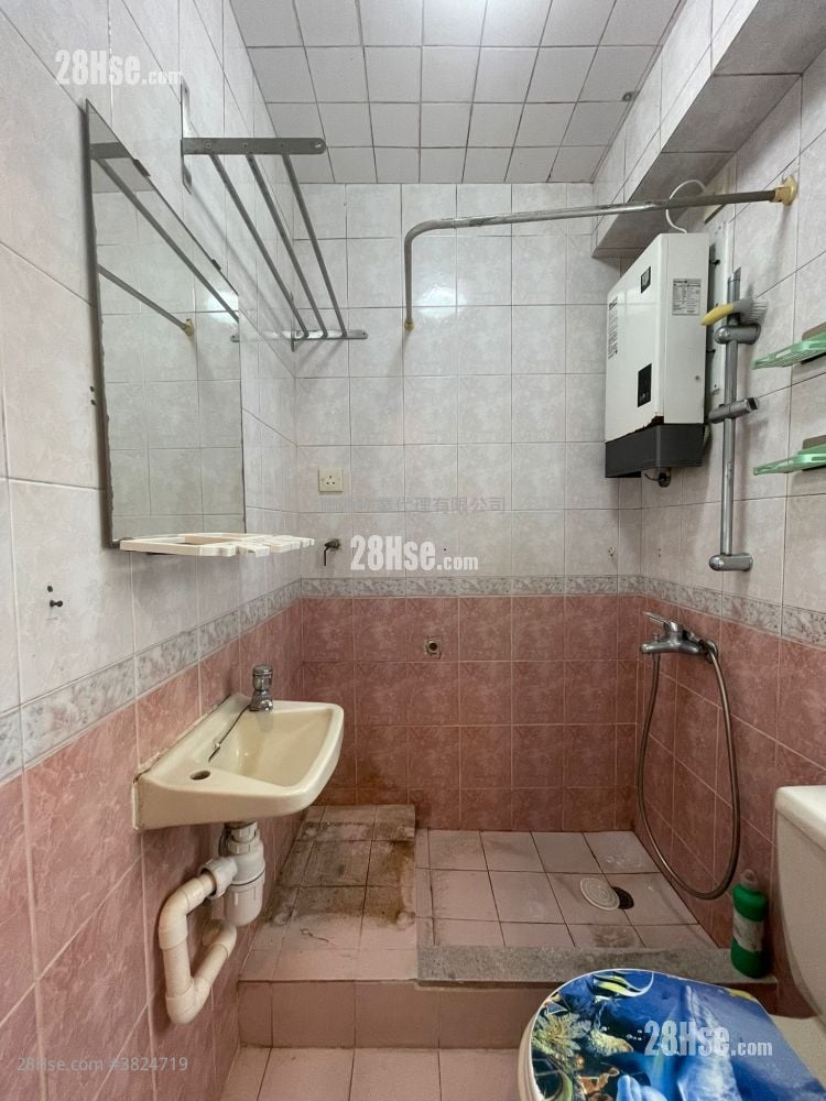 金寶大廈 租盤 1 房 , 1 浴室 252 平方呎