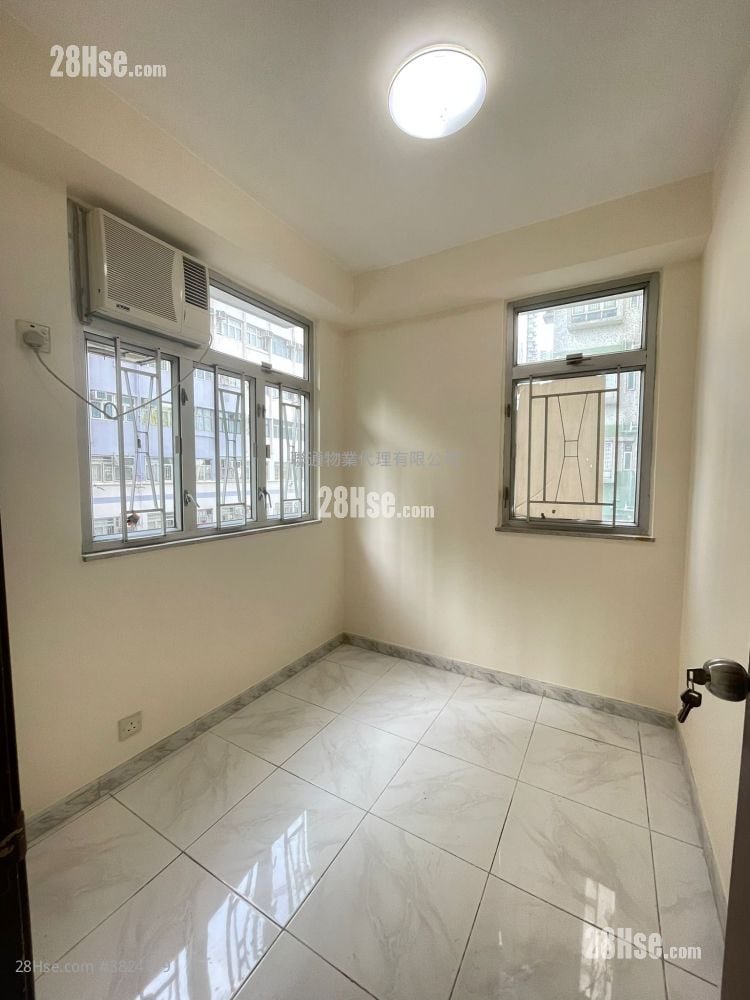 金寶大廈 租盤 1 房 , 1 浴室 252 平方呎