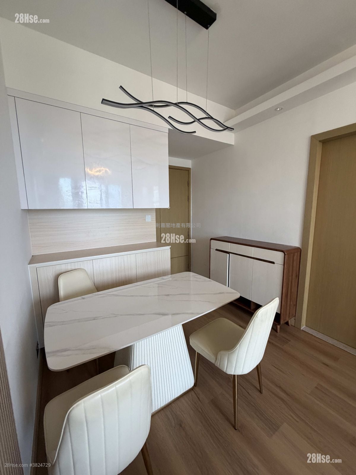 首都 租盤 840 平方呎