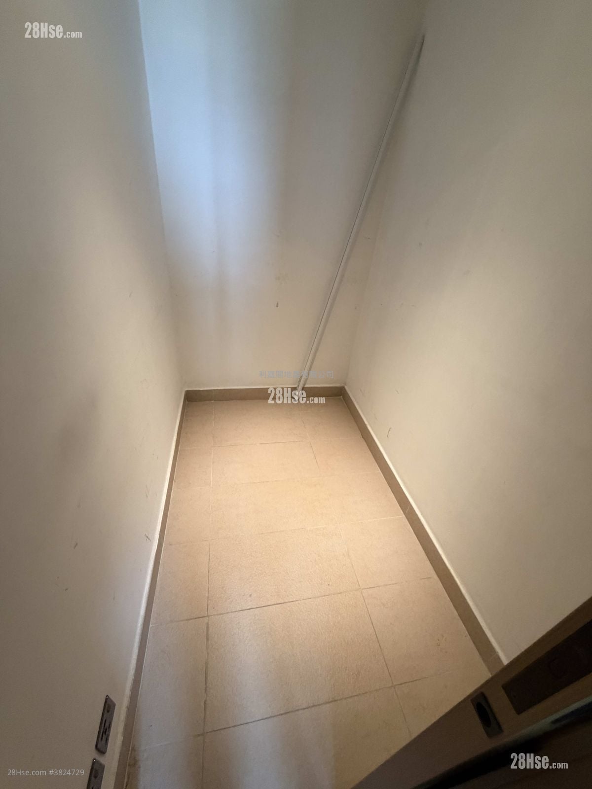 首都 租盤 840 平方呎