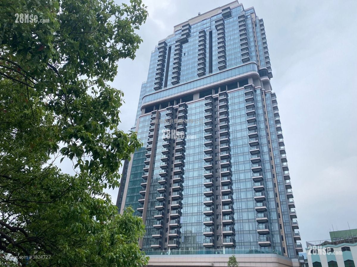 Uptown East Sell 1 Bedroom , 1 Bathroom 373 ft²