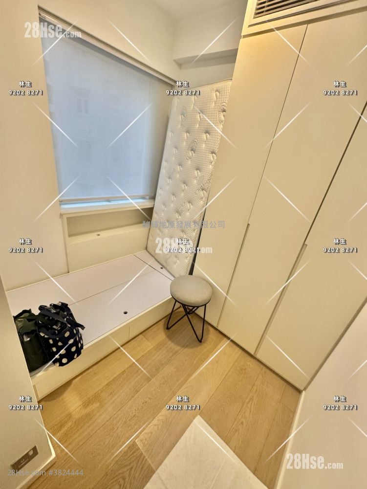 Passkon Court Sell 2 Bedrooms , 1 Bathroom 440 ft²