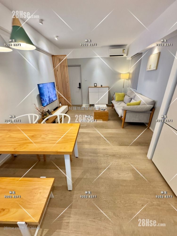 Passkon Court Sell 2 Bedrooms , 1 Bathroom 440 ft²