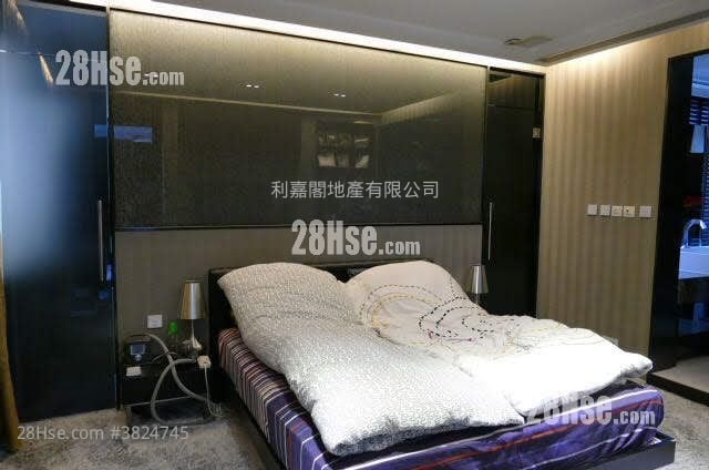 雙魚河 售盤 4 房 , 2 浴室 1,889 平方呎