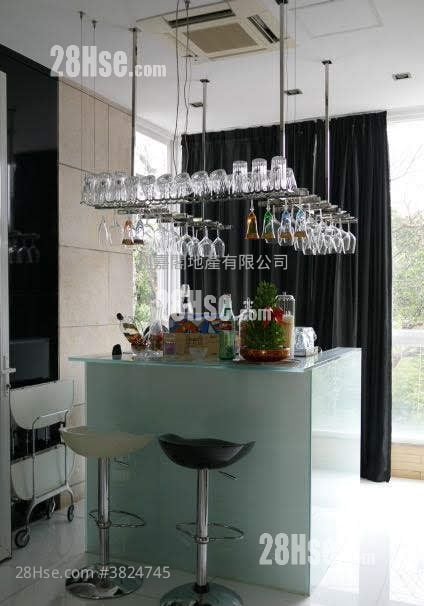 雙魚河 售盤 4 房 , 2 浴室 1,889 平方呎