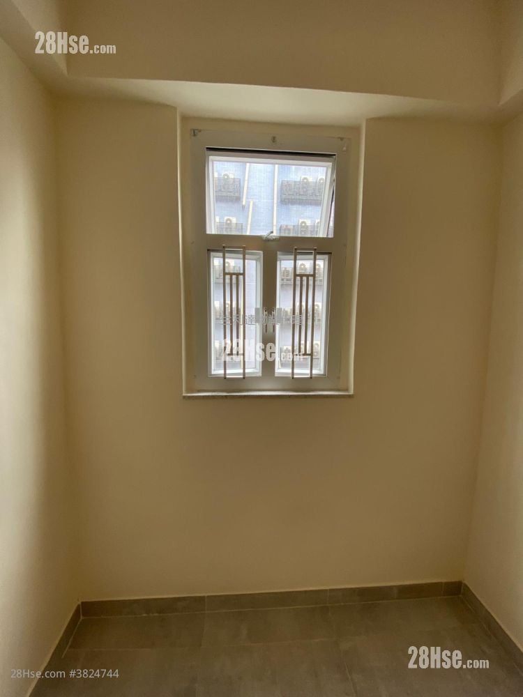 崇富洋樓 售盤 1 房 , 1 浴室 270 平方呎