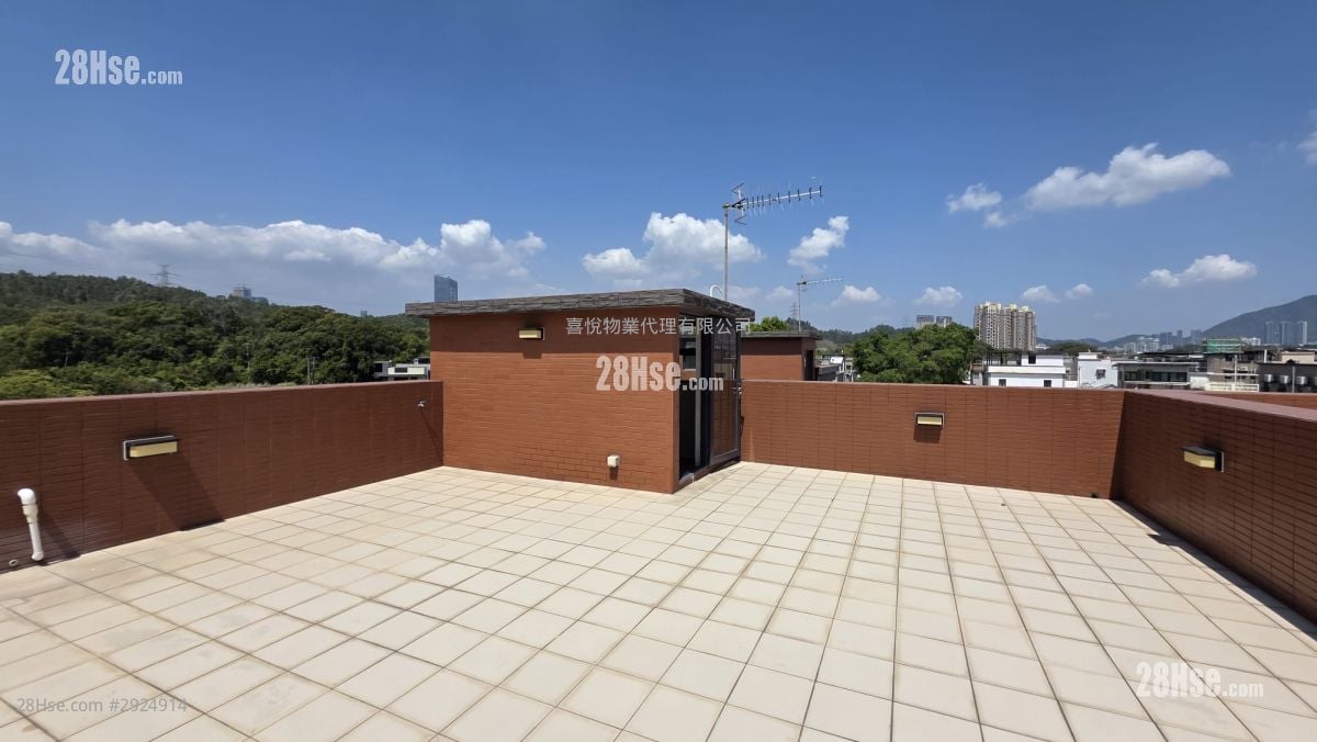 村屋 租盤 3 房 , 1 浴室 700 平方呎