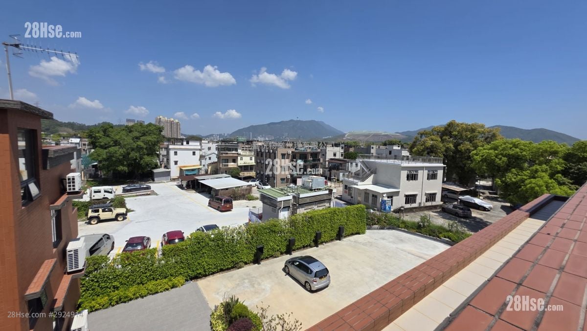 村屋 租盤 3 房 , 1 浴室 700 平方呎