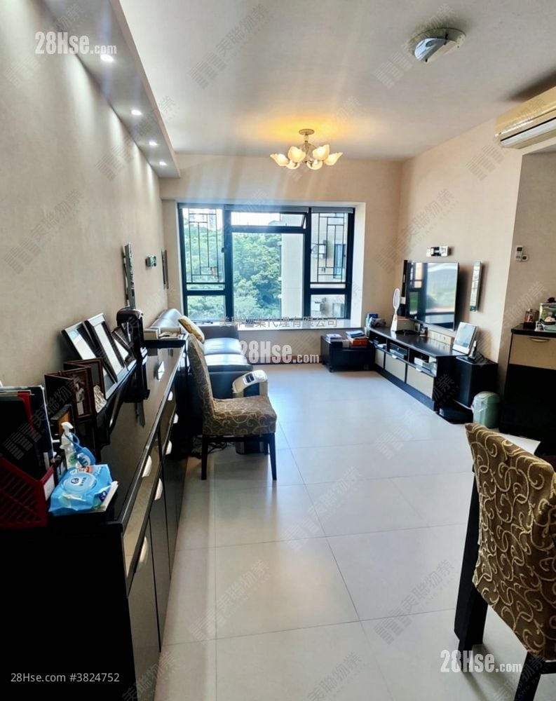 Oscar By The Sea Sell 4 Bedrooms , 3 Bathrooms 1,027 ft²