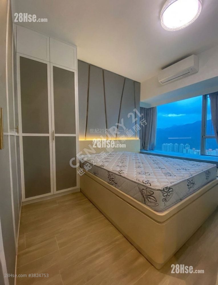 Festival City Sell 3 Bedrooms , 2 Bathrooms 784 ft²