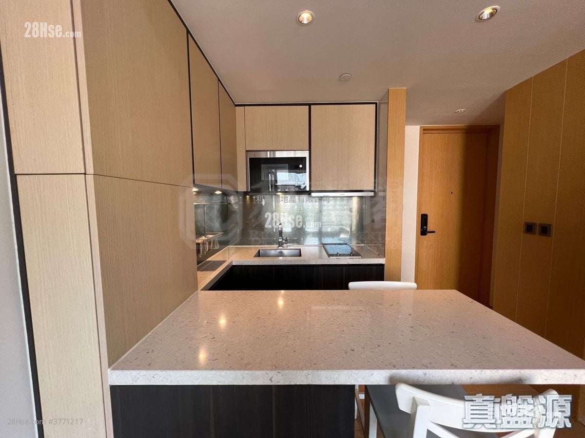 浚峯 售盤 1 房 324 平方呎