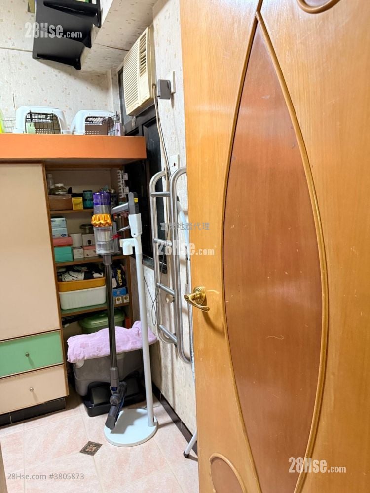 得宝大厦 售盘 2 房 , 1 浴室 407 平方尺
