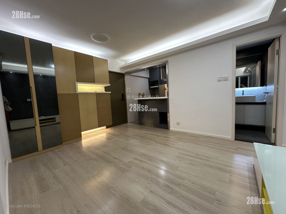 Full Wealth Gardens Sell 2 Bedrooms , 1 Bathroom 451 ft²