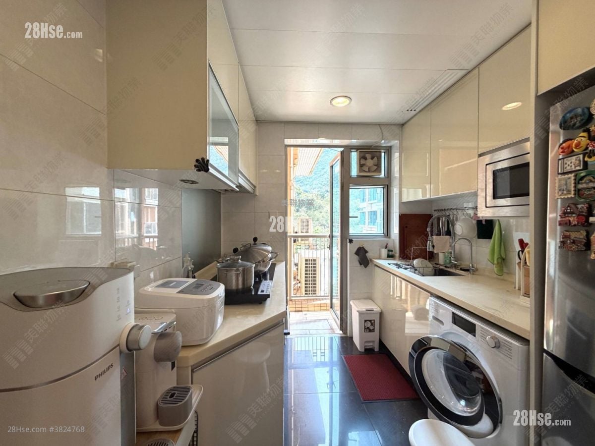 银湖天峰 售盘 3 房 , 2 浴室 924 平方尺