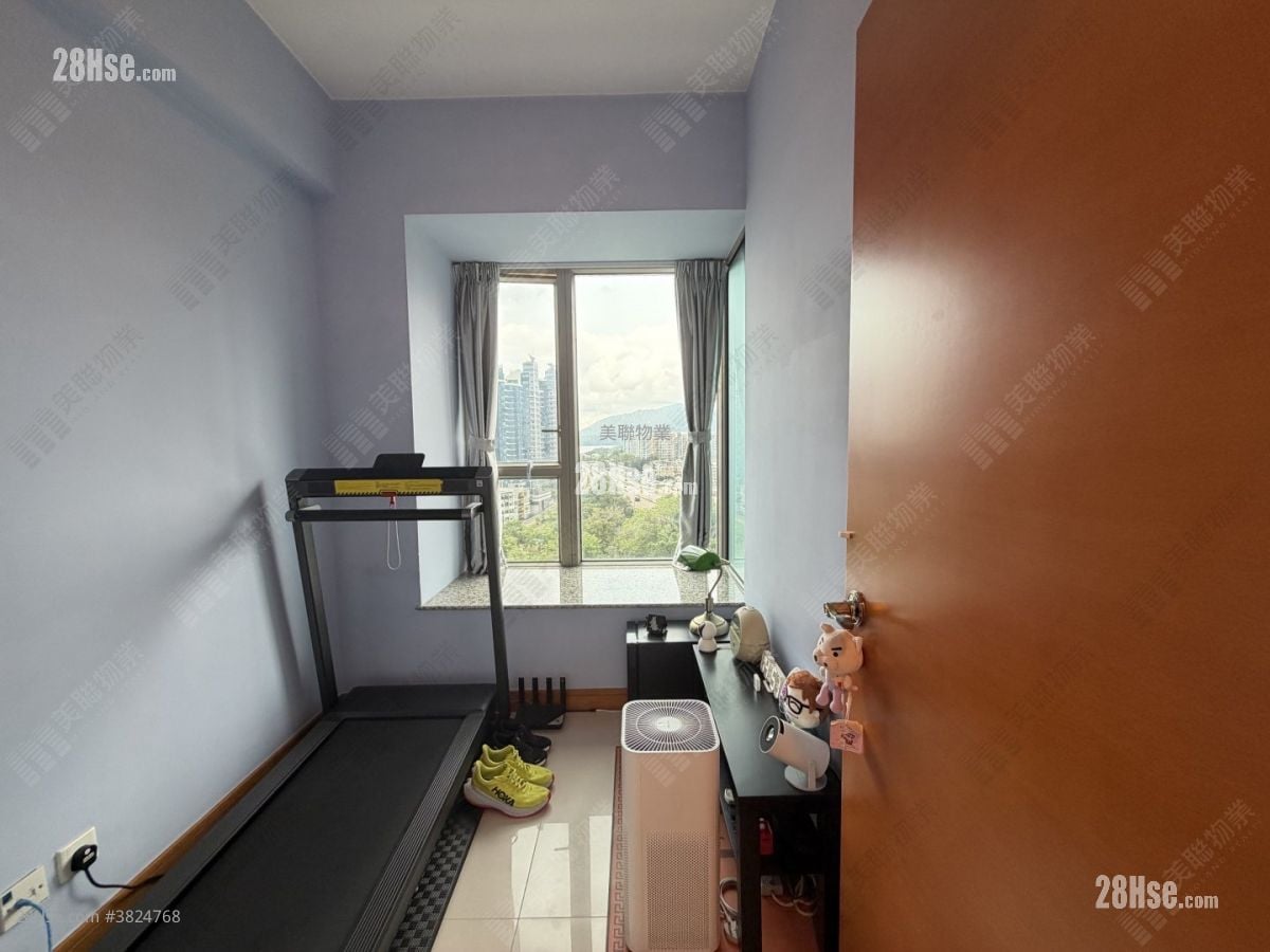 银湖天峰 售盘 3 房 , 2 浴室 924 平方尺