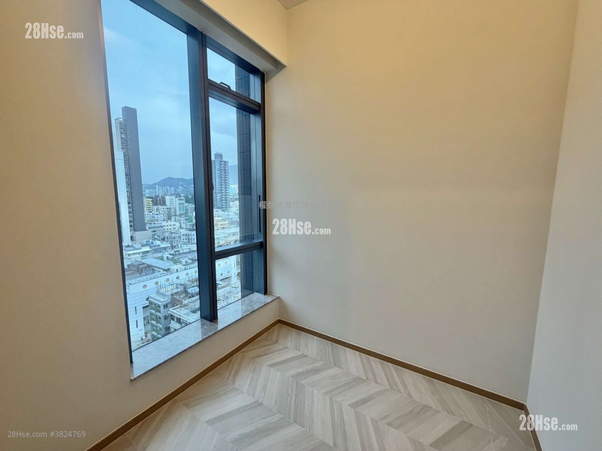 南首 租盘 2 房 , 1 浴室 342 平方尺