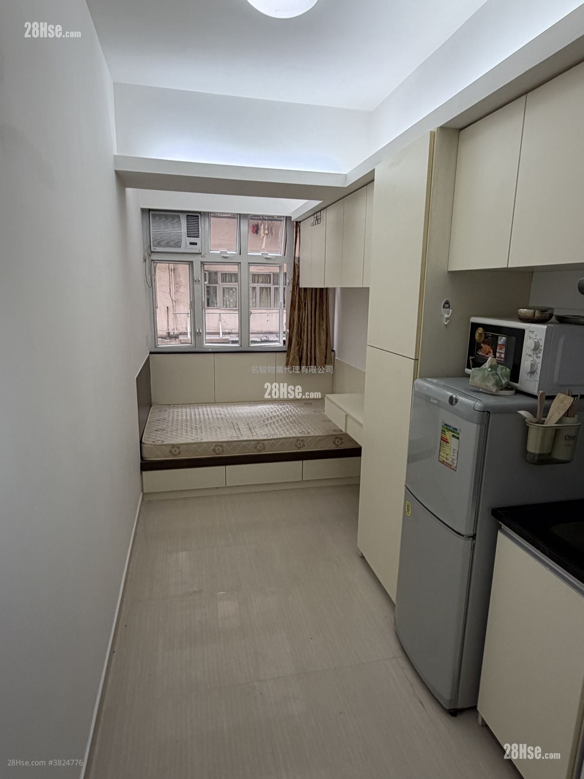 单幢楼房 租盘 开放式间隔 , 1 浴室 120 平方尺