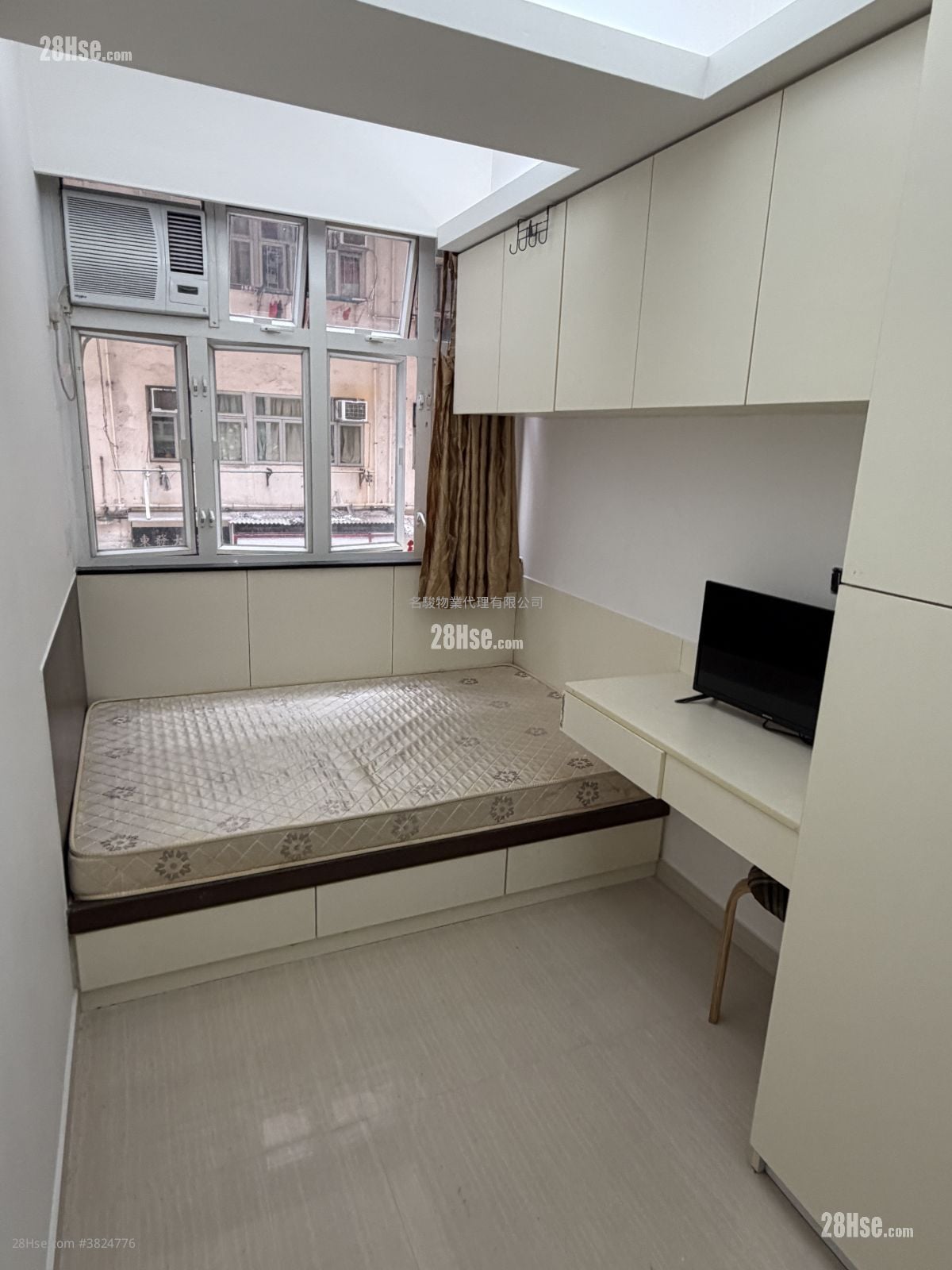 单幢楼房 租盘 开放式间隔 , 1 浴室 120 平方尺