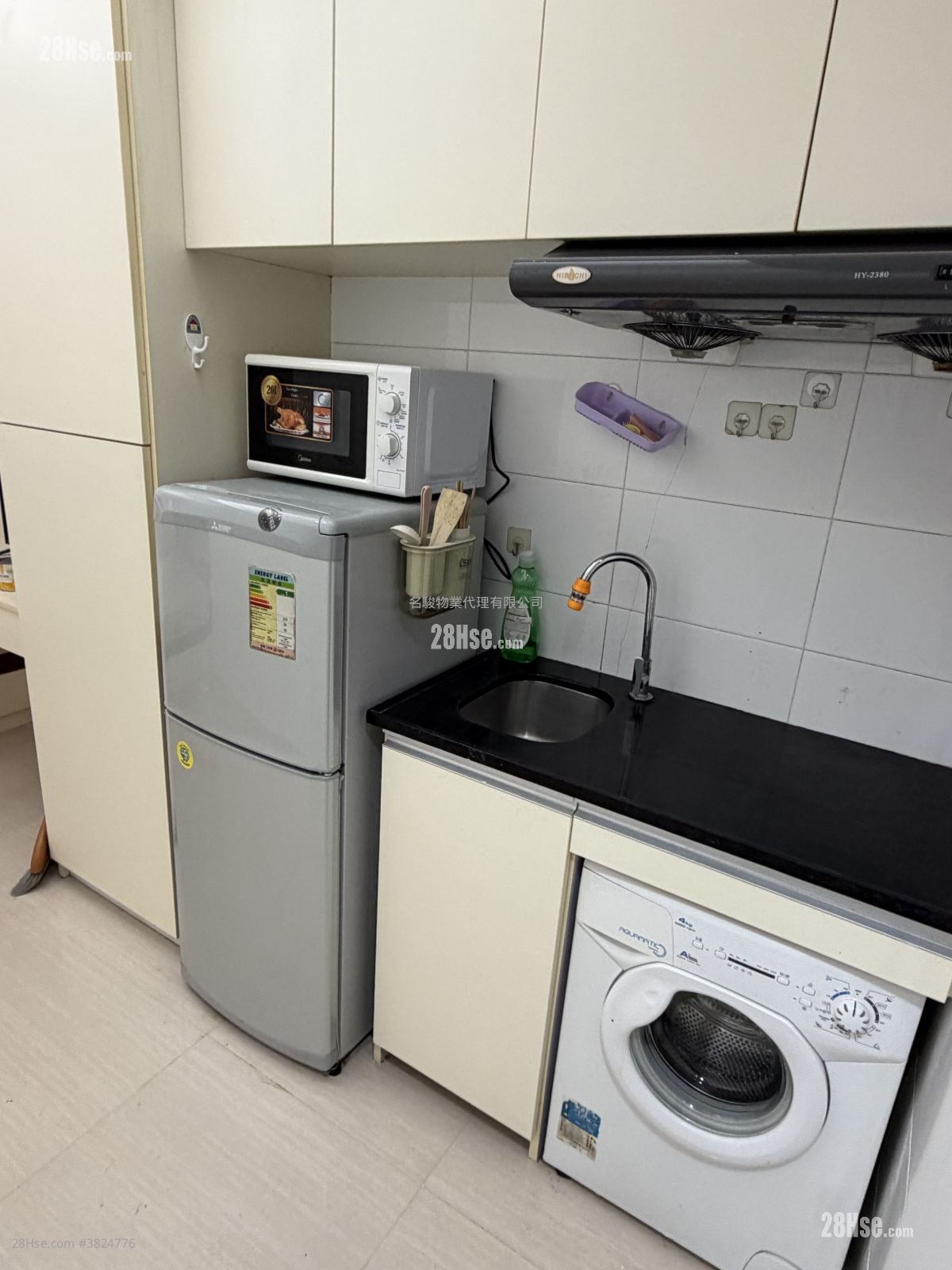 单幢楼房 租盘 开放式间隔 , 1 浴室 120 平方尺