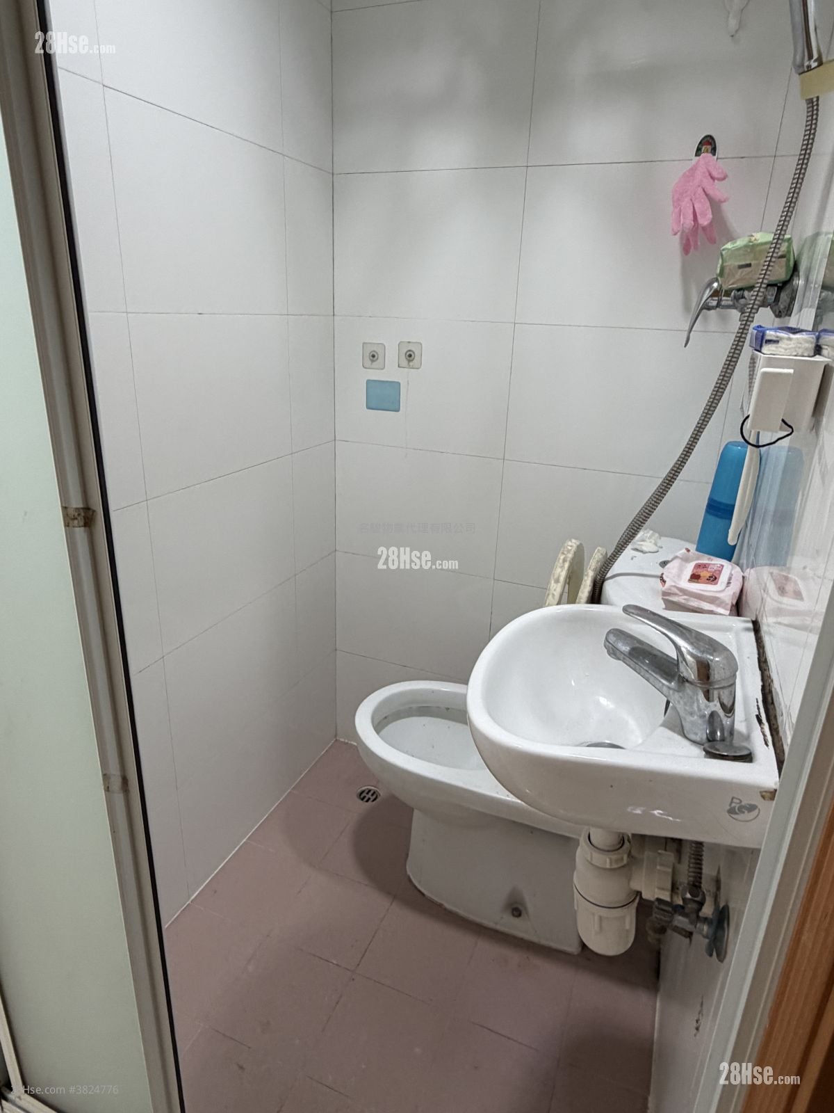 单幢楼房 租盘 开放式间隔 , 1 浴室 120 平方尺