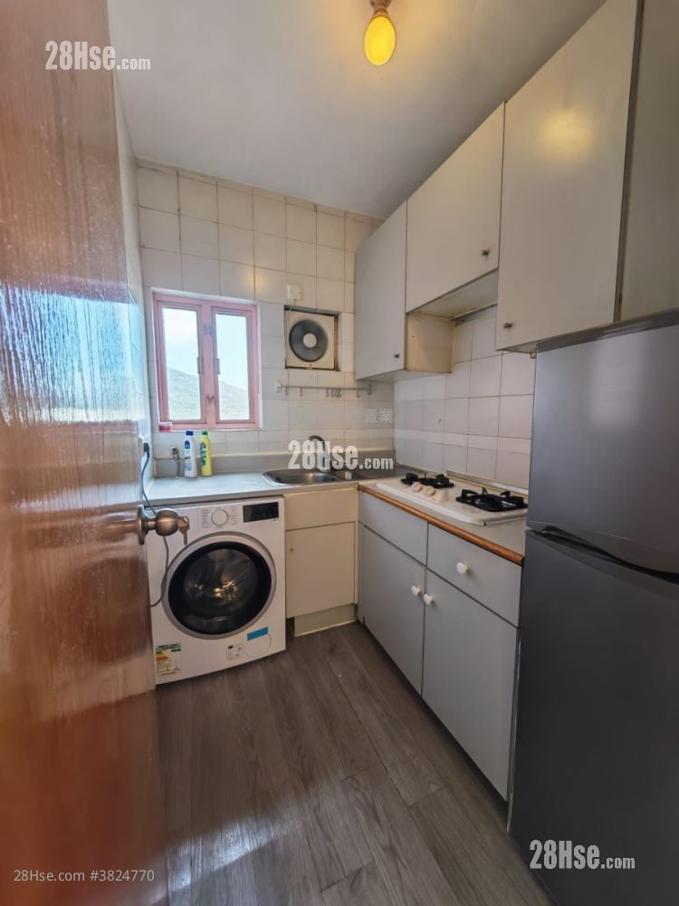 香港黄金海岸 售盘 2 房 , 1 浴室 576 平方尺