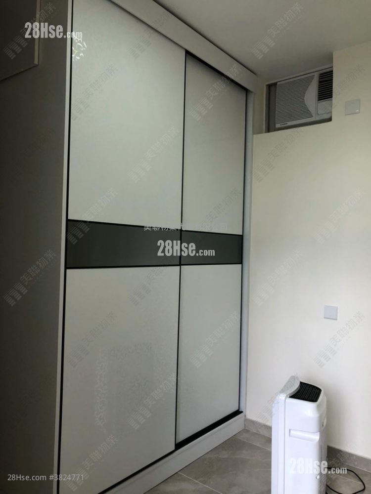 愉景新城 售盘 3 房 581 平方尺