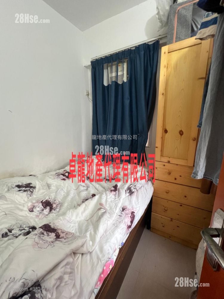 Kwai Lai Building Rental 2 Bedrooms , 1 Bathroom 307 ft²