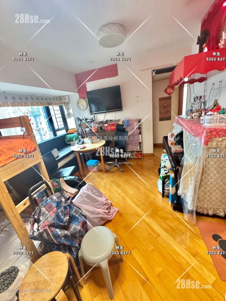 8 Waterloo Road Sell 2 Bedrooms , 1 Bathroom 442 ft²