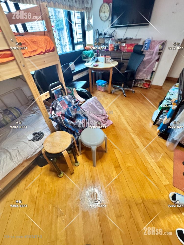 8 Waterloo Road Sell 2 Bedrooms , 1 Bathroom 442 ft²