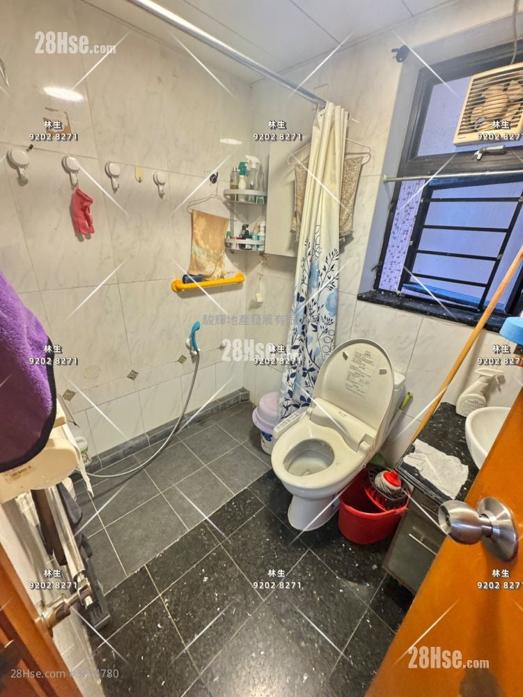 8 Waterloo Road Sell 2 Bedrooms , 1 Bathroom 442 ft²