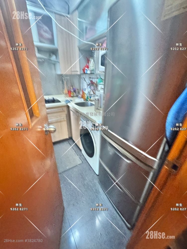 8 Waterloo Road Sell 2 Bedrooms , 1 Bathroom 442 ft²