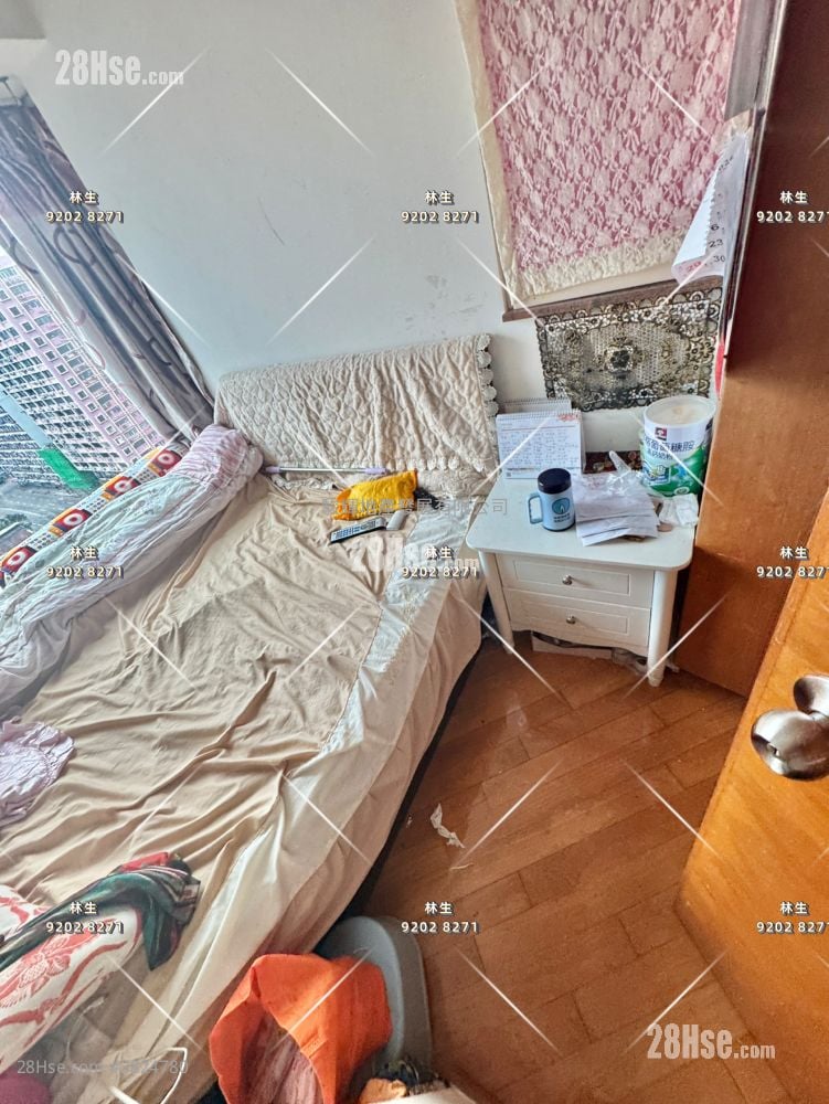 8 Waterloo Road Sell 2 Bedrooms , 1 Bathroom 442 ft²