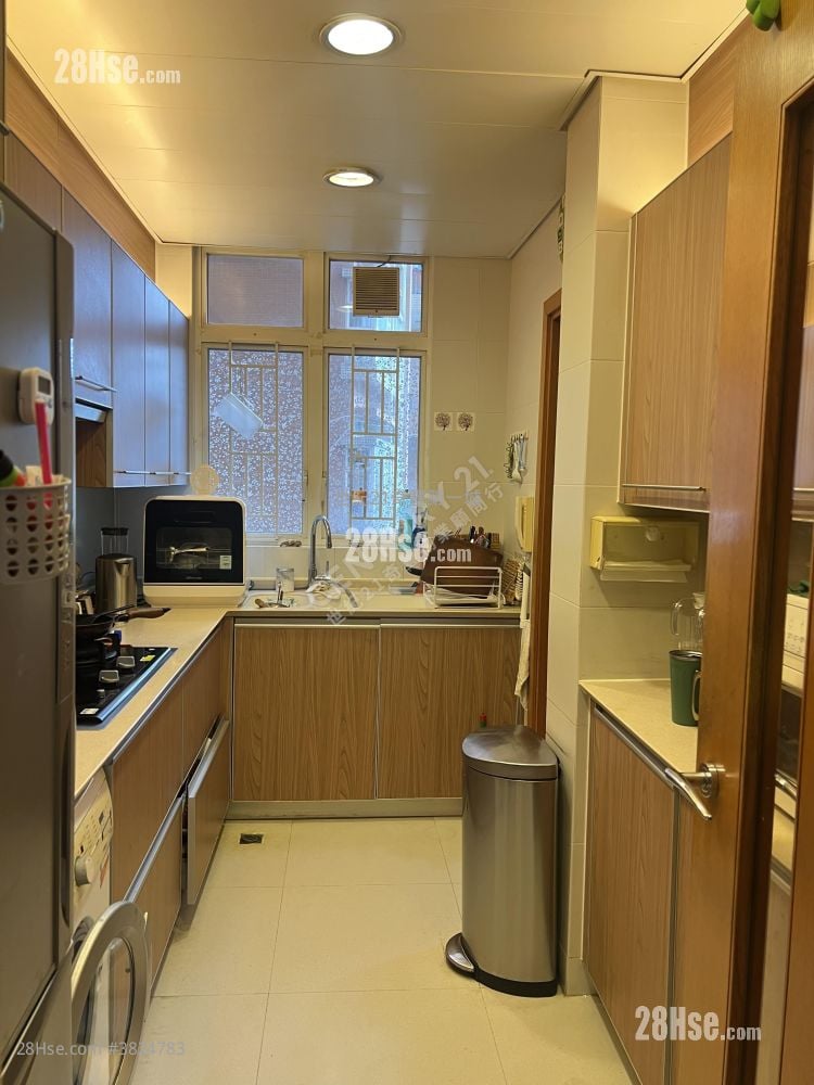 The Grandville Sell 3 Bedrooms , 2 Bathrooms 875 ft²