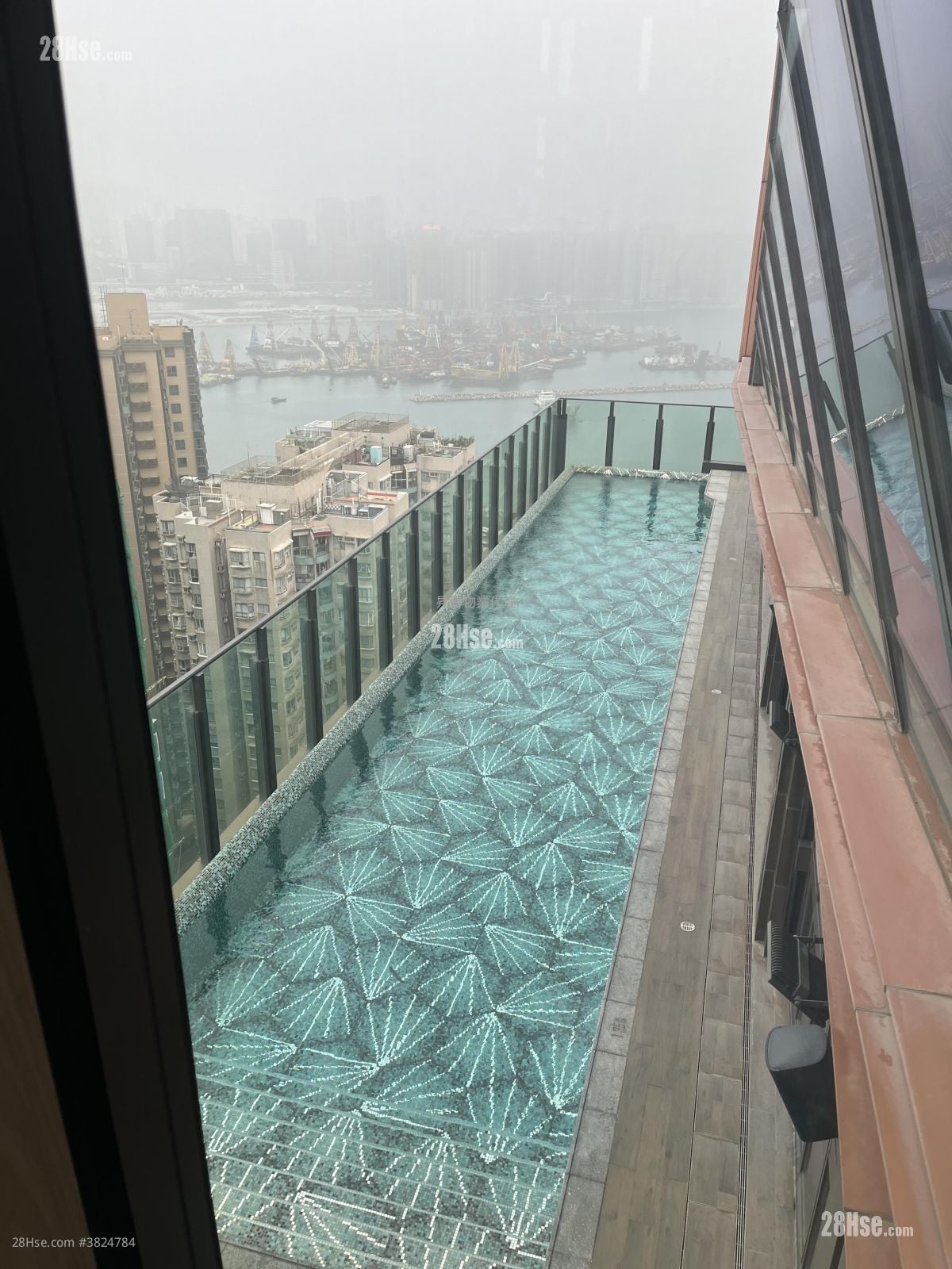 The Vantage Rental Studio , 1 Bathroom 196 ft²