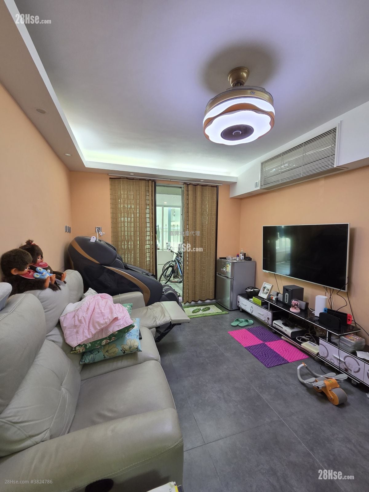 村屋 售盤 3 房 , 2 浴室