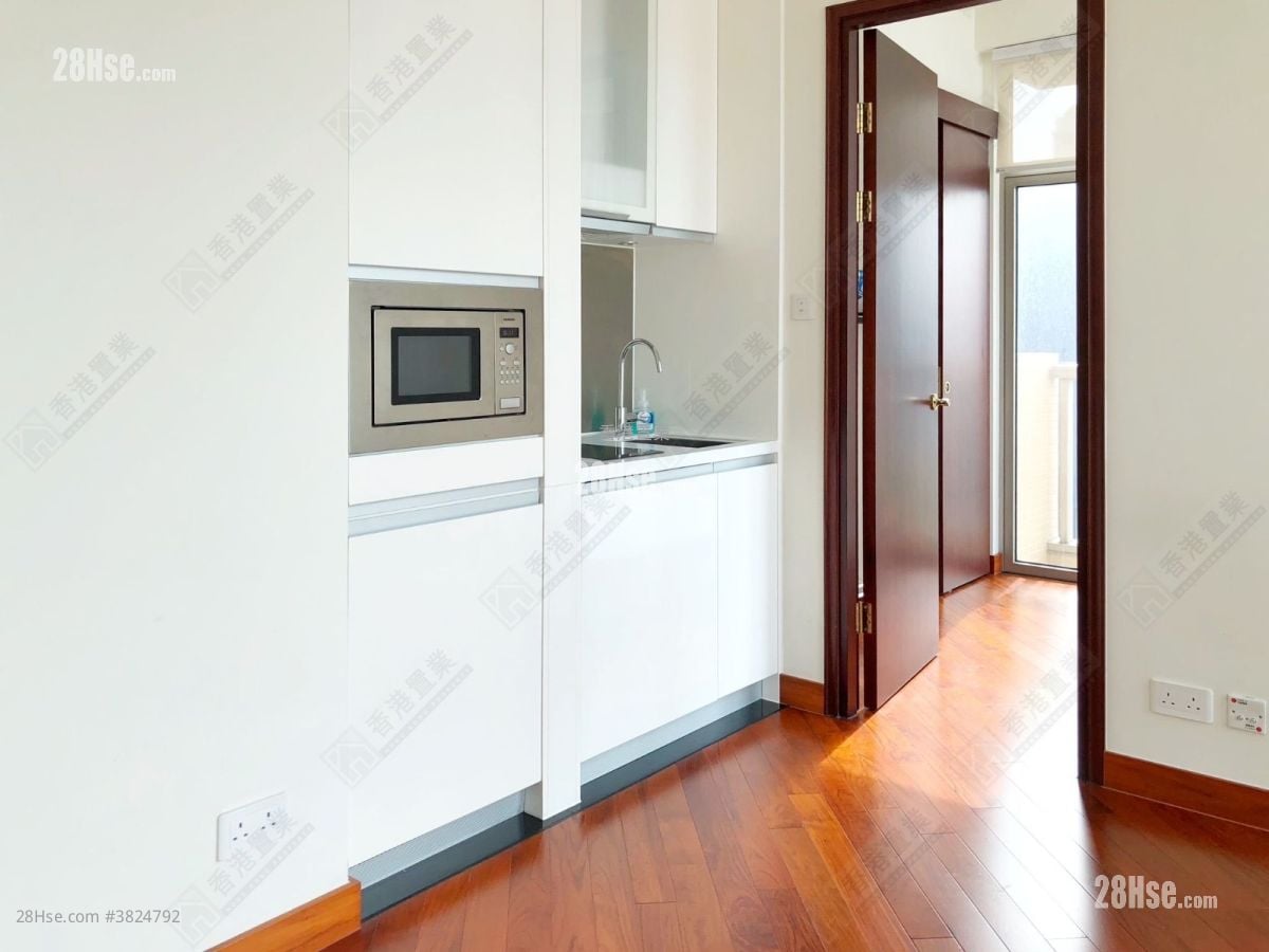 Park Ivy Sell 1 Bedroom 320 ft²