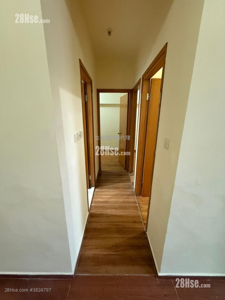 Kingsgate Sell 3 Bedrooms , 1 Bathroom 524 ft²