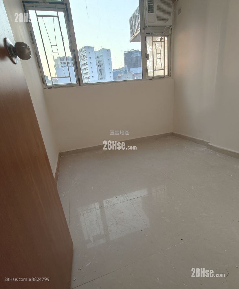 Chinese Mansion Rental 2 Bedrooms , 1 Bathroom 290 ft²