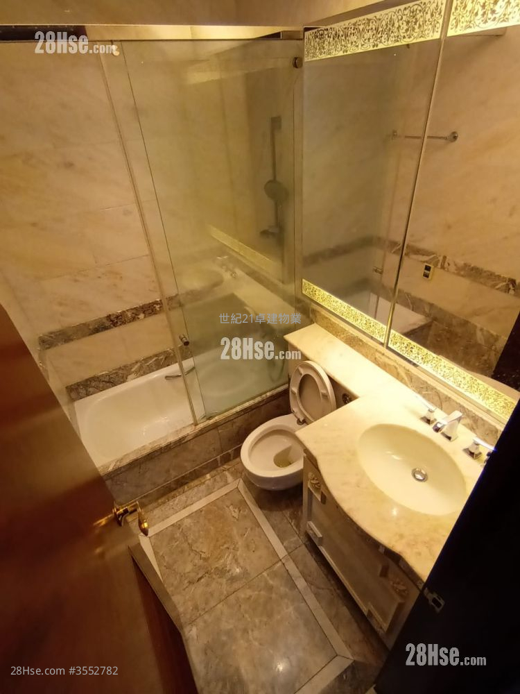 The Coronation Rental 2 Bedrooms , 2 Bathrooms 660 ft²