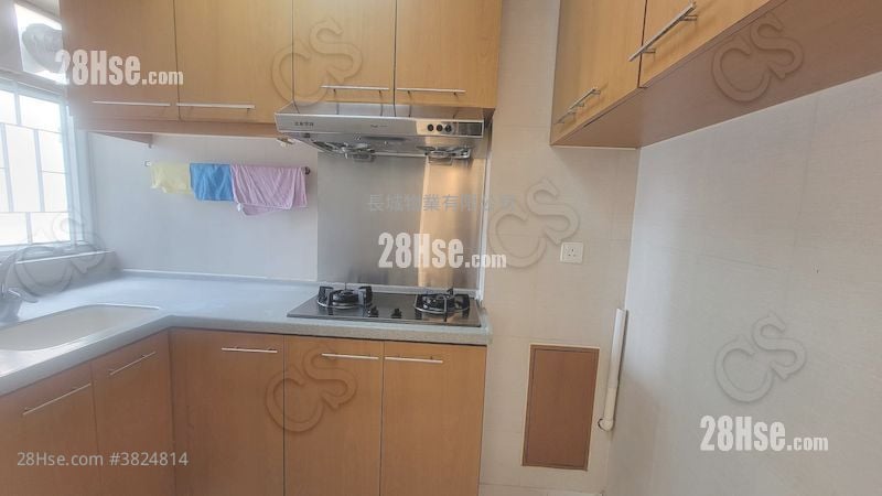 華蘭花園 租盤 2 房 , 1 浴室 379 平方呎