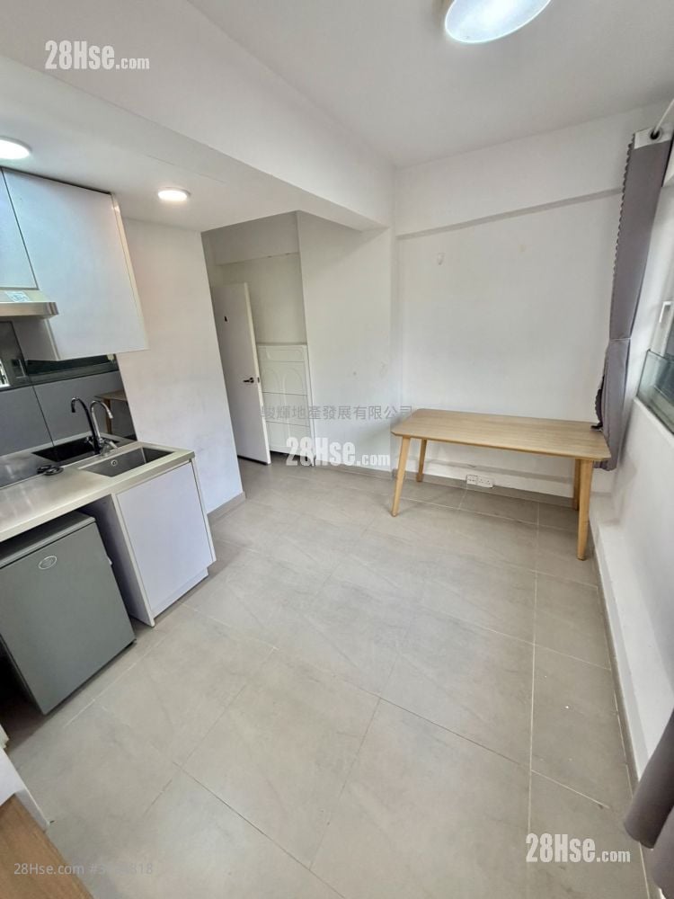 Man Cheong Building Rental Studio , 1 Bathroom 180 ft²