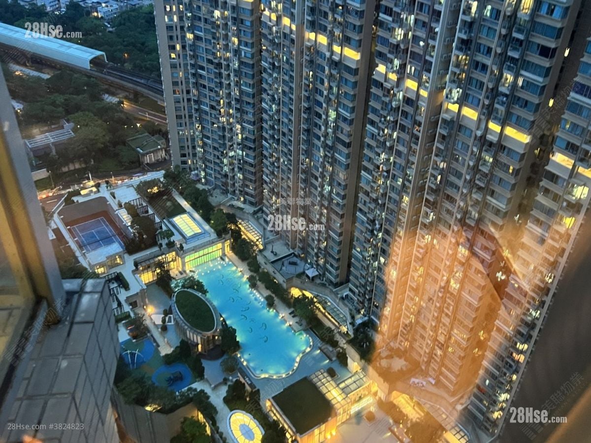 銀湖天峰 售盤 3 房 , 2 浴室 690 平方呎