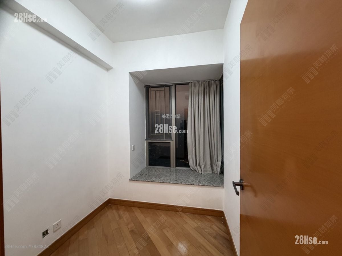 銀湖天峰 售盤 3 房 , 2 浴室 690 平方呎