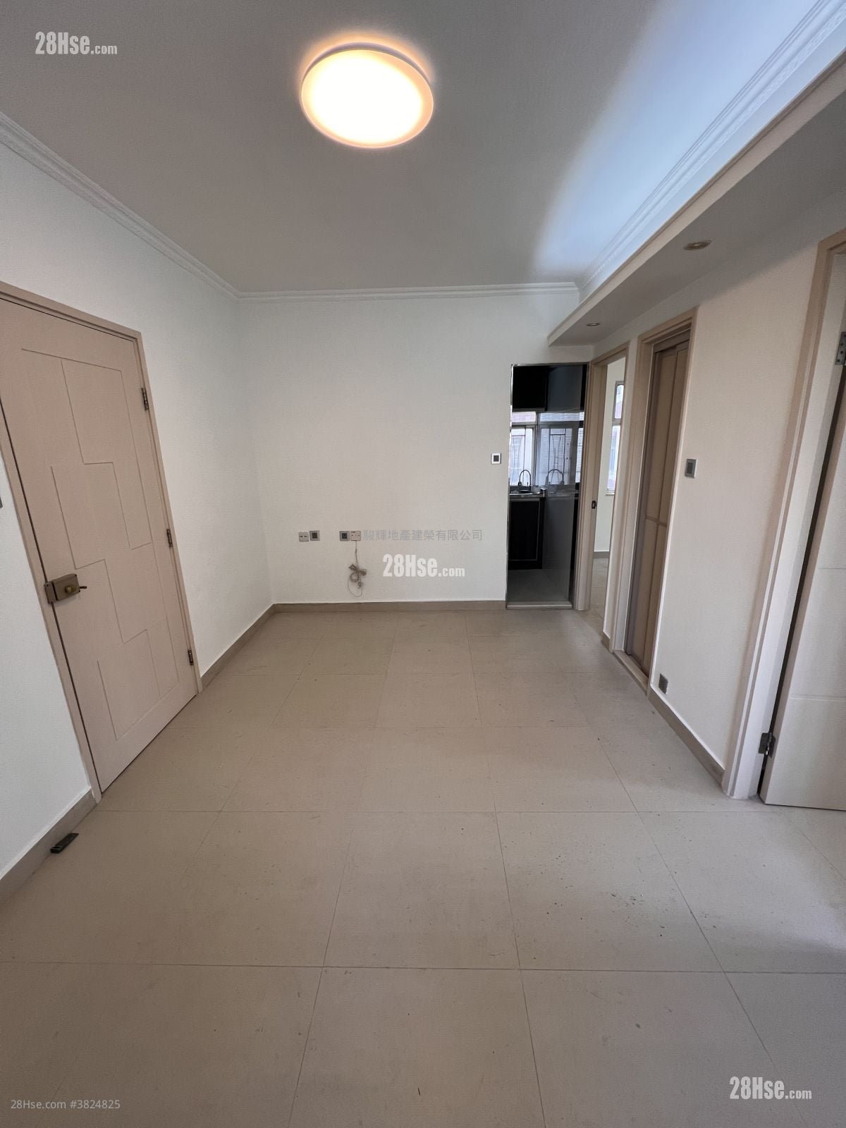 Hung Tat Building Rental 2 Bedrooms , 1 Bathroom